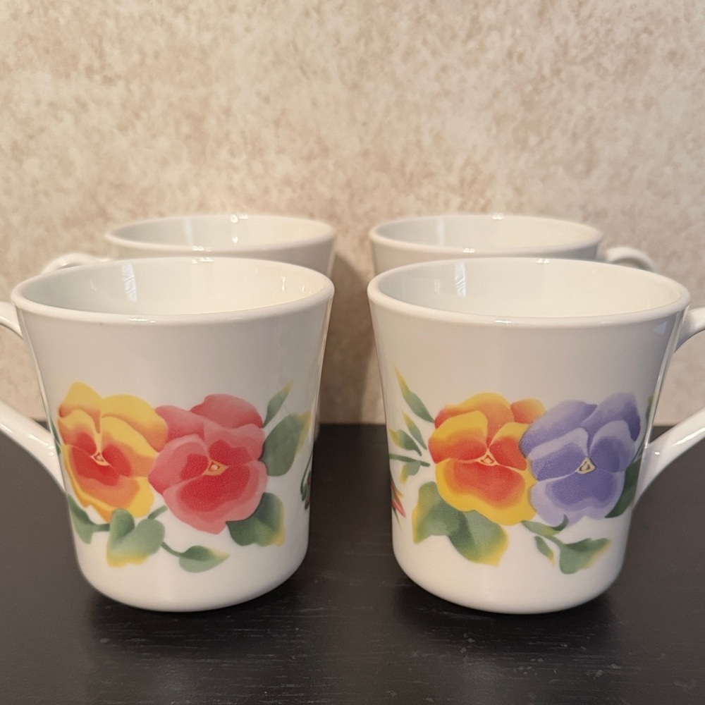 Vintage Corelle Summer Blush Pansy Tea or Coffee set of 4